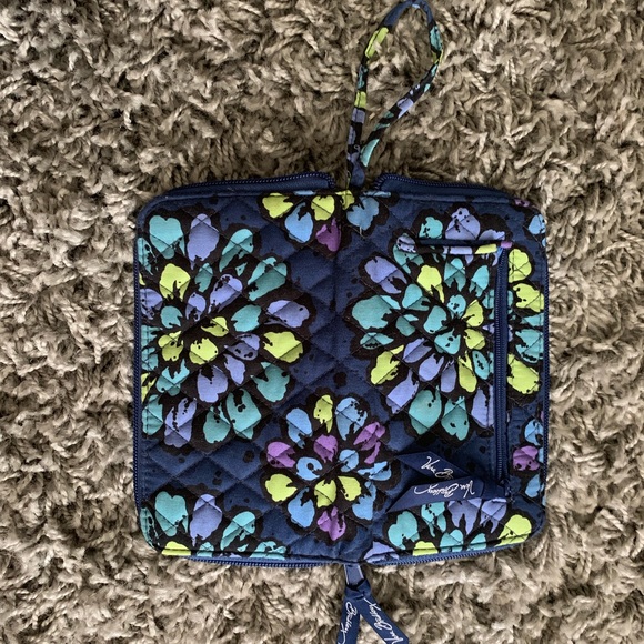 Vera Bradley Wallet - Picture 3 of 5